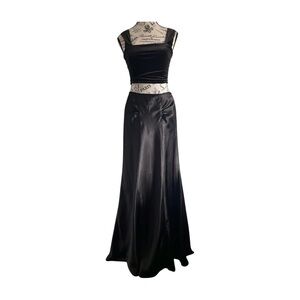 🇨🇦 90s Black Liquid Satin Maxi Skirt — Lori Ann Montréal, Size 8